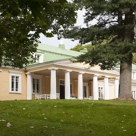 Backbyn Kartano Szálloda 3*