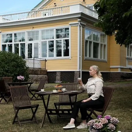Backbyn Kartano 3*
