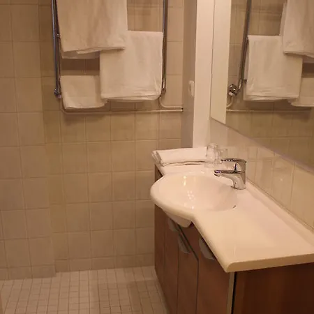 Backbyn Kartano Hotel 3*