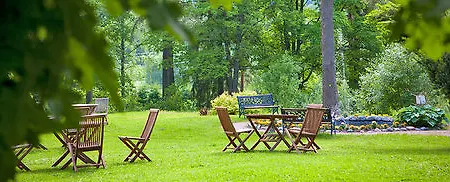 Hotel Backbyn Kartano Espoo