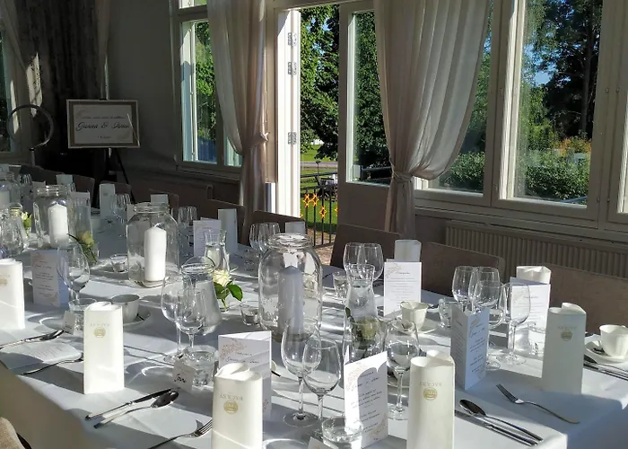 Backbyn Kartano فندق إسبو