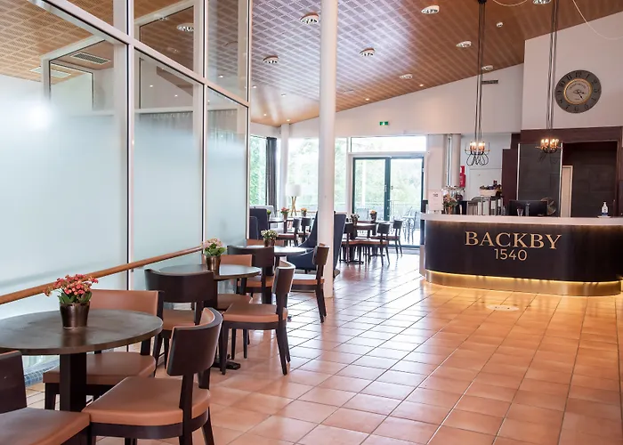 Hotel Backbyn Kartano 3*