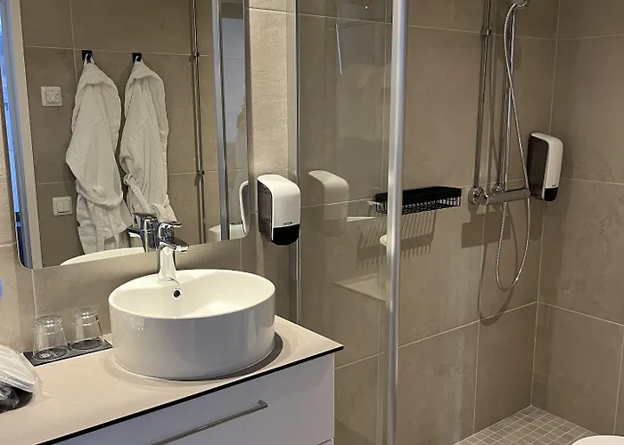 Hotel Backbyn Kartano 3*