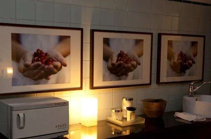 Backbyn Kartano فندق إسبو